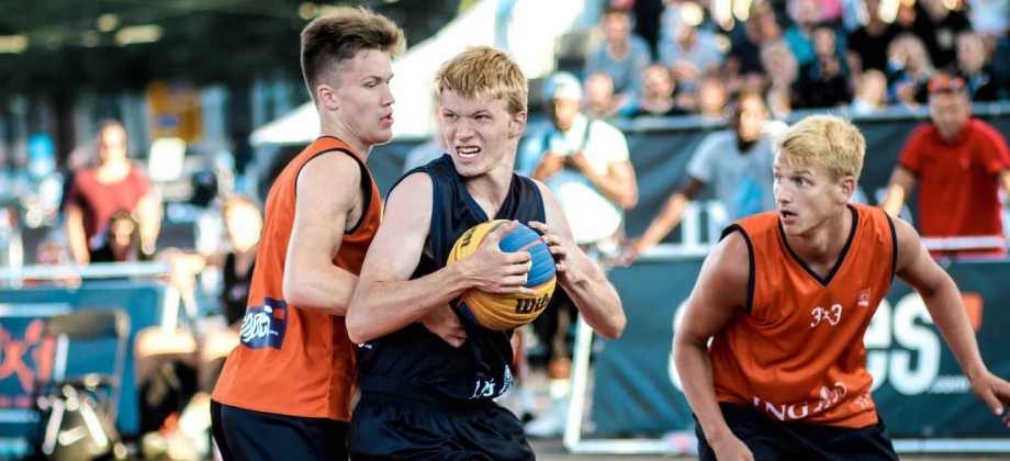 Uni-Riesen beim 3×3