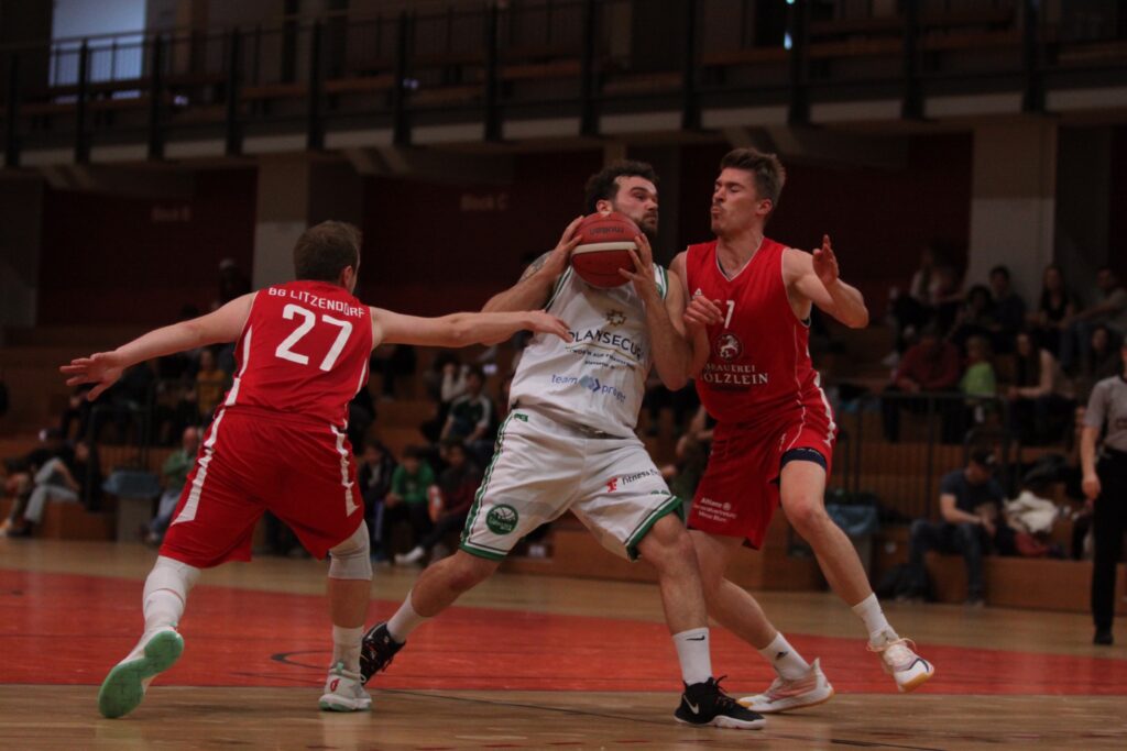 Uni-Riesen wieder in der Spur