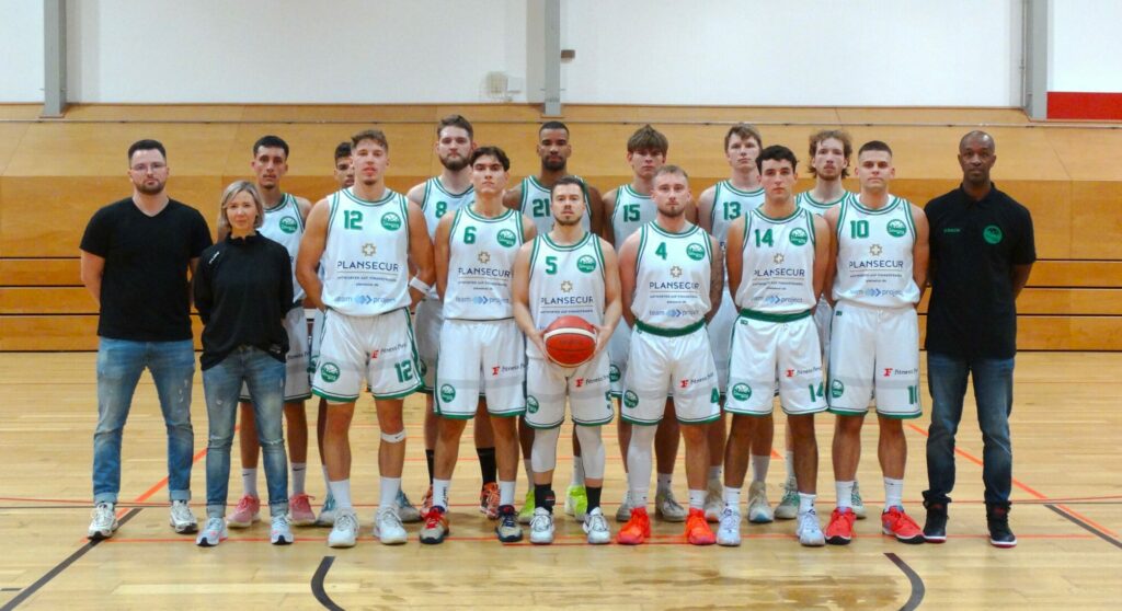 Uni-Riesen im Topspiel erfolgreich