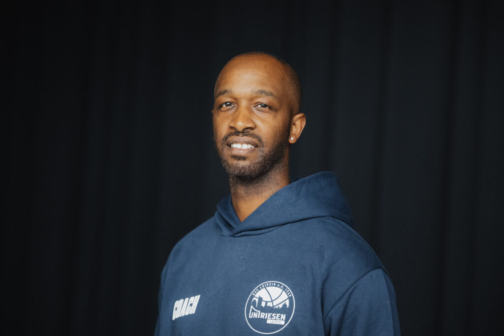 Darren Stackhouse: „Wir wollen auch in dieser Saison wieder die Playoffs erreichen.“
